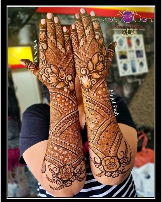 Back Hand mehndi designs